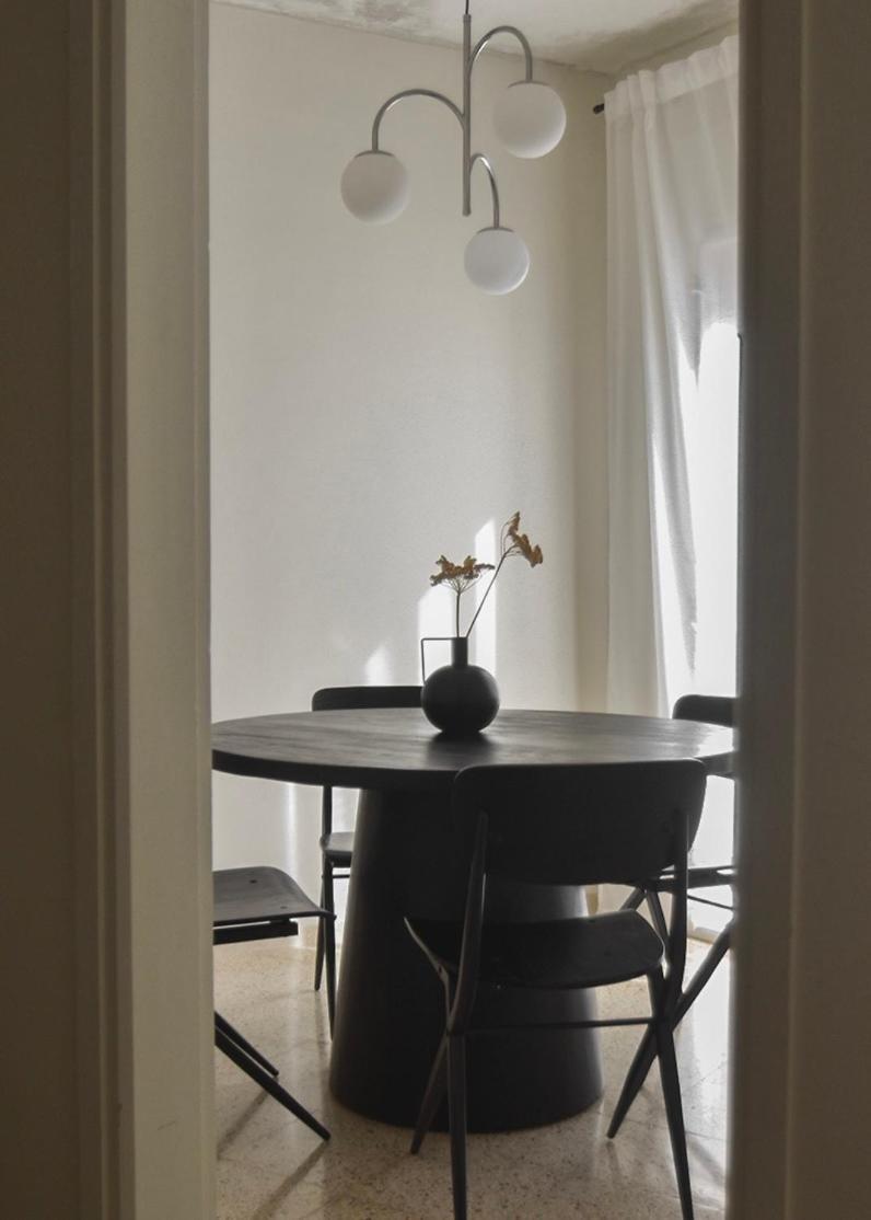 The Appartment Llança Esterno foto